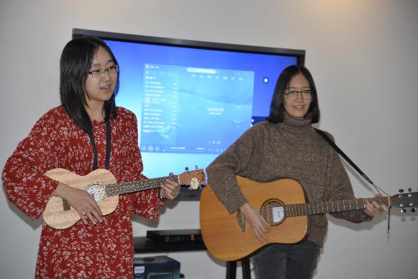 吉他弹唱《再见吧,喵小姐》 吉他弹唱《再见吧,喵小姐》